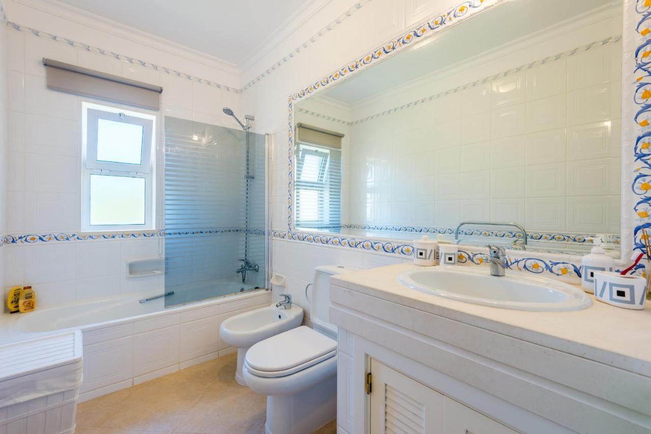 Fairviews Village - Boavista In Apartment *