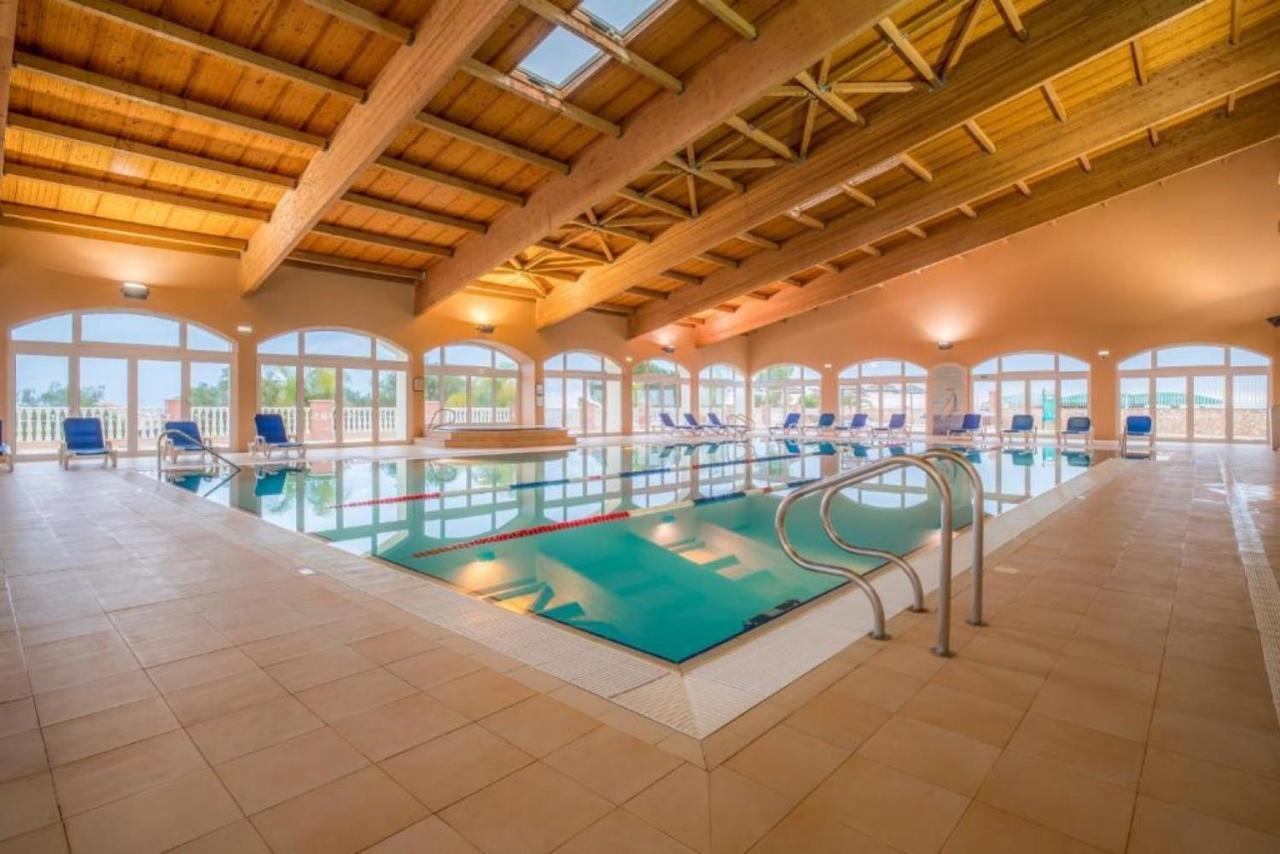 Fairviews Village - Boavista In Apartment